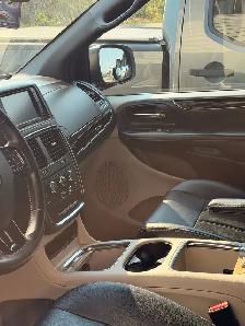 Dodge Gran Caravan - Photo 7