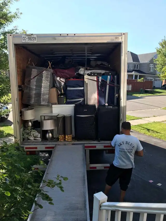 Delivery & Moving Services 416-474-1620