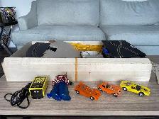 Vintage Strombecker Slot Car set - Photo 2