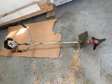 Débroussailleuse stihl