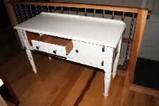 Bureau/buffet en bois solide, 90$ impeccable - Photo 4