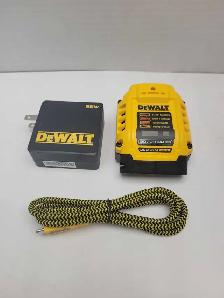 Dewalt DCB094 65w USB-C 20v battery charger
