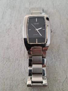 MONTRE CASIO POUR HOMME. SJ