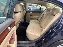 2013 Hyundai Genesis Sedan 3.8L - Photo 13