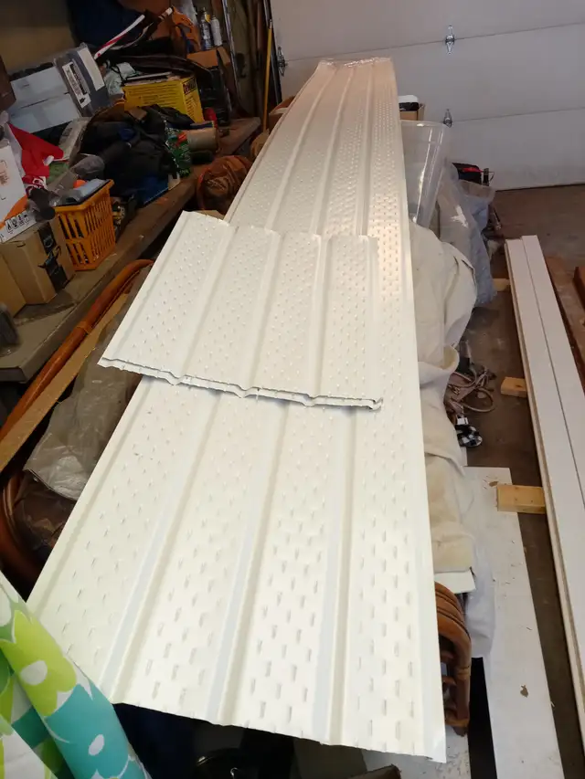 Vinyl Siding, Facia, Soffit, and J-Channel