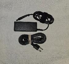 HP Laptop Power Supply, PN 519329-003 18.5 volts, 3.5 Amps, 65 w - Photo 3