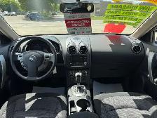 2011 Nissan Rogue SV AWD - Photo 18