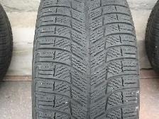 MICHELIN 215/55R17 GreenX Studless Snow Tires with Rims - Photo 5