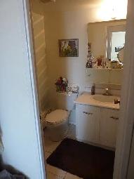 Furnished Room - Couples, Singles, Students. No Lease! - Photo 6