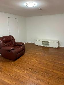 Spacious Basement Space for Rent – Bathurst Manor - Photo 2
