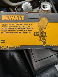 DEWALT Gravity Feed Spray Gun HVLP - Photo 2