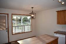 3 Bedroom Upper Duplex in Red Deer Waskasoo Area For Rent - Photo 5