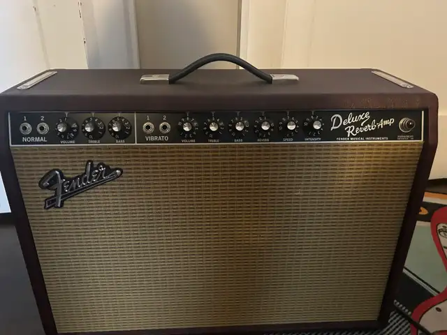 Fender Deluxe Reverb Amp, Limited Edition