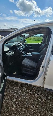 2014 Ford Edge - Photo 6