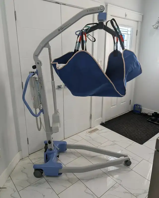 Hoyer Advance-E 340 Folding Portable Electric Patient Lift(2023)