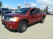 2013 Nissan Titan 4x4 with pro x4 package - Photo 4