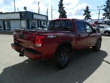 2013 Nissan Titan 4x4 with pro x4 package - Photo 5