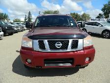 2013 Nissan Titan 4x4 with pro x4 package - Photo 6
