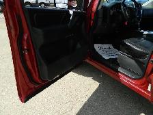 2013 Nissan Titan 4x4 with pro x4 package - Photo 15