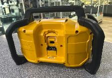 Dewalt Jobsite BT Speaker/Radio - Photo 4