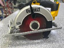 Dewalt DCS391 20V 6 1/2" Circular Saw Tool Only - Photo 2