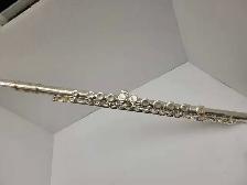 Jupiter JFL-507 flute w/carrying case - Photo 3