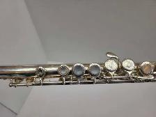 Jupiter JFL-507 flute w/carrying case - Photo 9