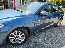 2017 Mazda 3 - Photo 3