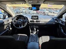 2017 Mazda 3 - Photo 6