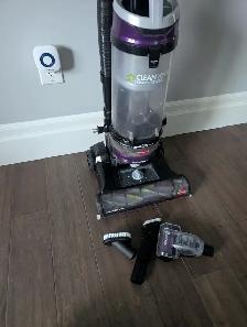 Bissell Cleanview Corded Vacuum Cleaner For Sale - Photo 4