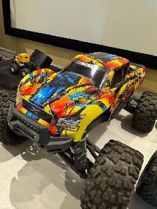 Traxxas X-Maxx 8S RC Truck – Complete Ready-to-Run Package