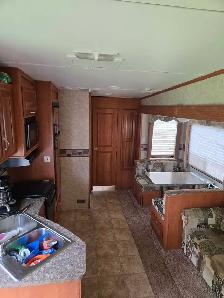 Gulf Stream Mako Fifth Wheel - Photo 3