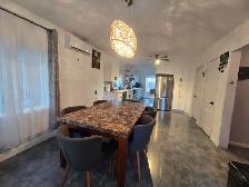 APARTEMENT À LOUER AVEC SOUS-SOL,  COUR, STATIONNEMENT - Photo 2