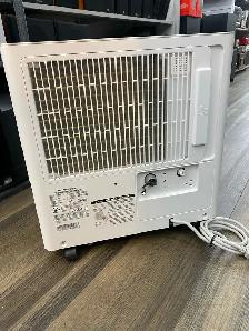 Vissani VADA50P4HWT Dehumidifier - Photo 3