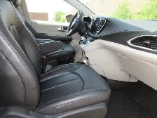 WHEELCHAIR VAN ADAPTE, 2023 CHRYSLER PACIFICA TOURING - Photo 9
