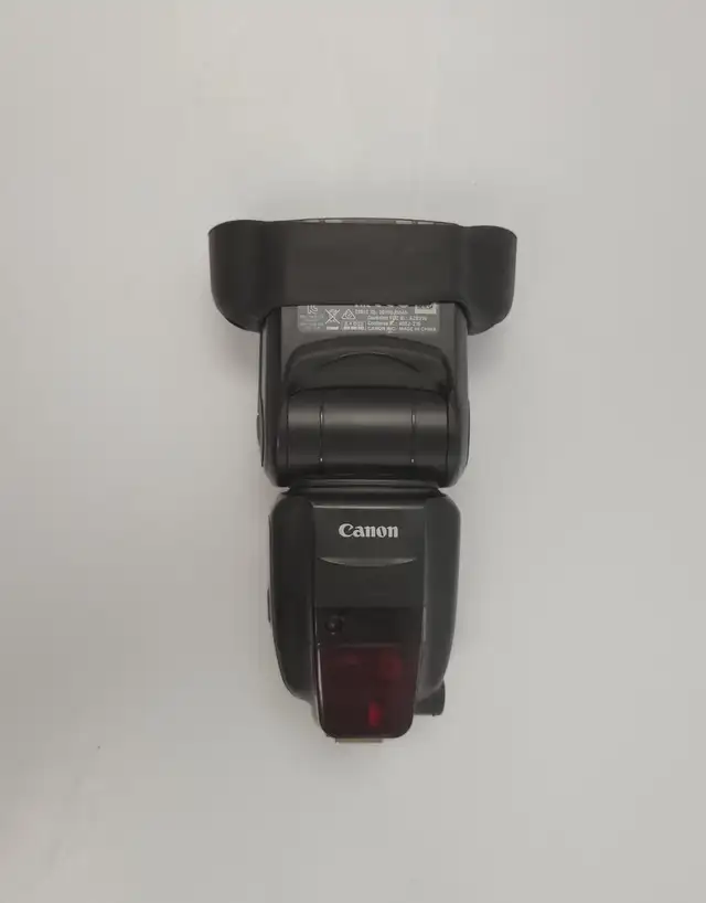 (B358) Canon 600EX II-RT Flash