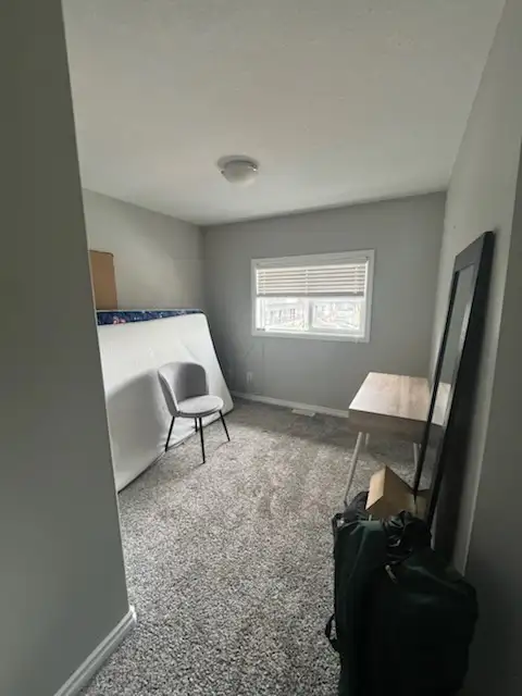 Bedroom Available for Rent