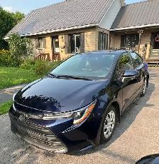 Toyota Corolla LE 2024 — Bleu foncé — 27 411 km — 25 999 $ - Photo 3