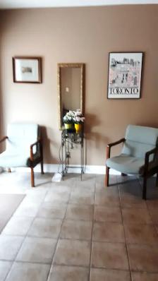 Nice offices, $500 to1000, all included, Eglinton & Mt. Pleasant - Photo 2