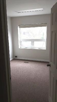 Nice offices, $500 to1000, all included, Eglinton & Mt. Pleasant - Photo 6