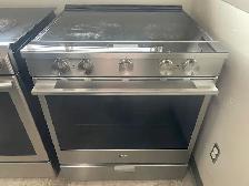 Cuisinière stainless encastrable vitrocéramique Whirlpool
