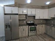 Beautiful Clean Near Airport like New 2 Bedroom Legal Basement S - Photo 3