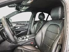2019 Mercedes-Benz C300 4MATIC Sedan Yes, only 9,000 km's! Amazi - Photo 3