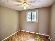 Rent a Room for Sept.- In Premium Condo by Londonderry Mall - Photo 7