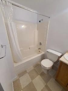 Spacious 2BR w/ In-Suite Laundry - 96 North St Unit 214 - Sep 1 - Photo 2
