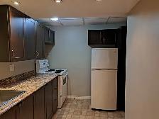 Spacious West End 1 Bedroom | In-Suite Laundry & Central Air - Photo 2