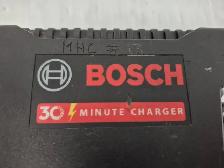 (N9749917) Bosch BC660 18V Battery and Charger - Photo 4