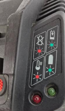 (N9749917) Bosch BC660 18V Battery and Charger - Photo 5