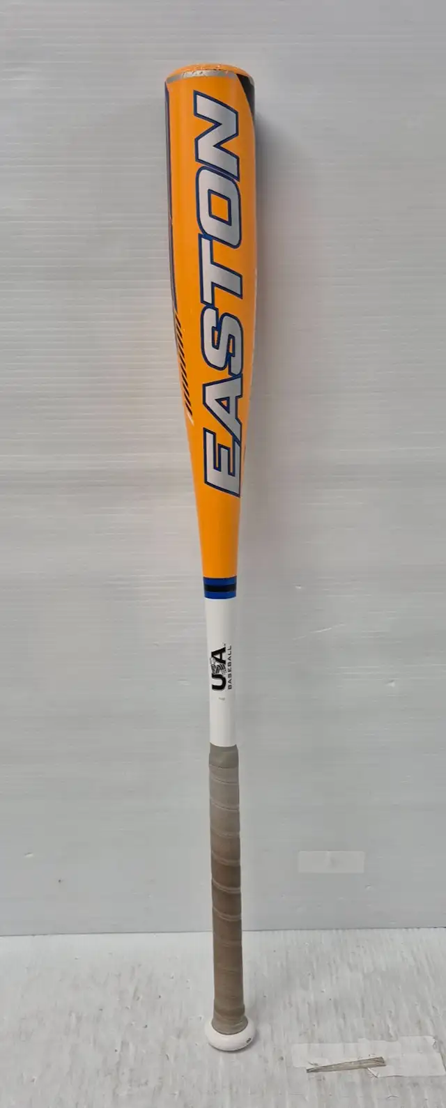 (N9749889) Easton QUANTUM 30' 19oz Baseball Bat