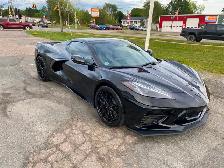 Chevrolet Corvette Stingray Convertible - Photo 4